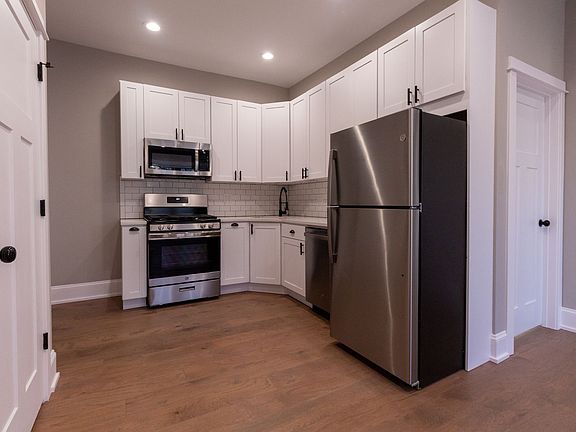 5th image of 3256 N Monticello Ave #9088890D0