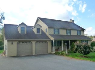 261 Millway Rd, Ephrata, PA 17522