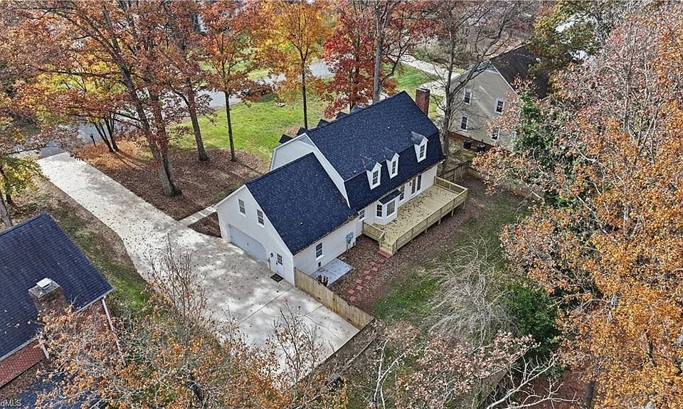 1st image of 6017 Ashley Park Dr