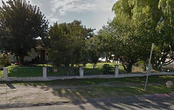 2nd image of 8515 Ventura Canyon Ave
