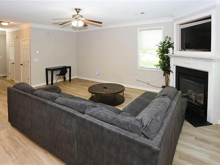 7116 Blairs View Ct #7 — Photo 33