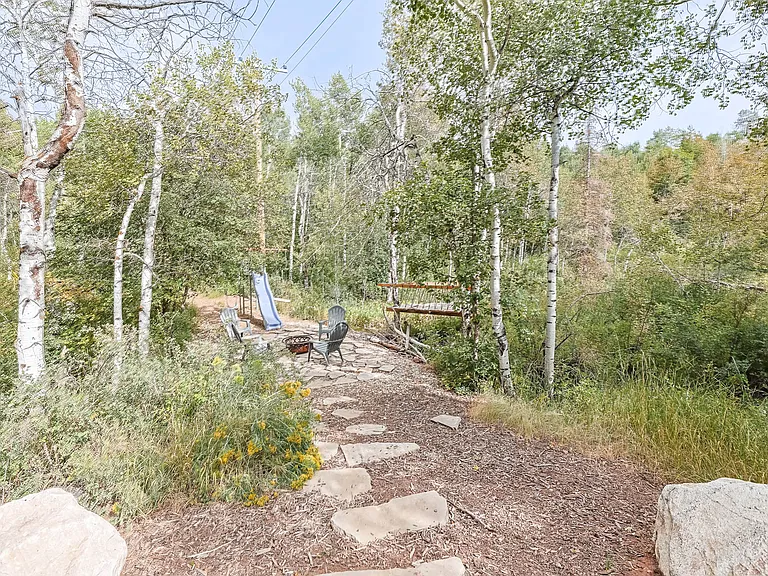 4445 Hidden Cove Rd — Photo 58