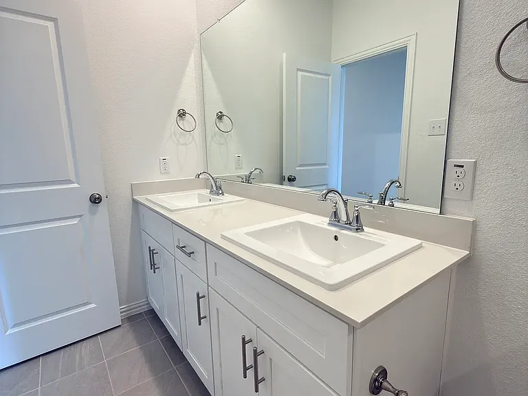 5224 Legacy St — Photo 12