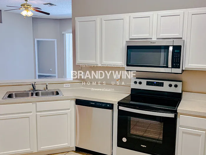 3021 Merlot Way — Photo 7
