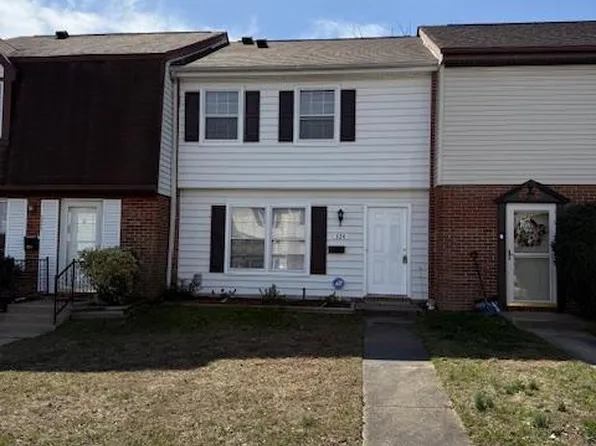 324 Clay St, Fredericksburg, VA 22408