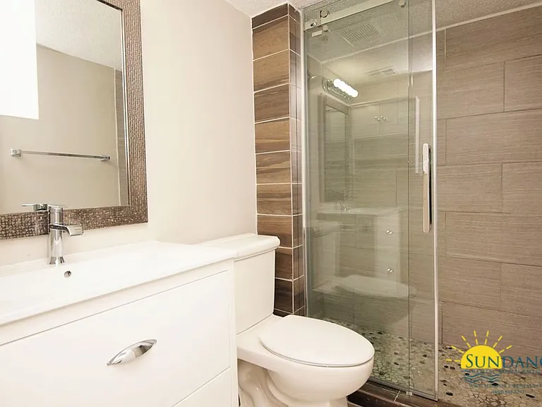 101 Old Ferry Rd #28A — Photo 10