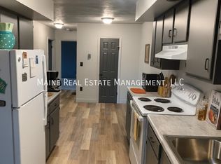 24 Wenbelle Dr APT 424, Bucksport, ME 04416