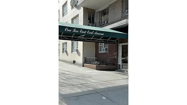 Rented by Rachel Realty | media 29