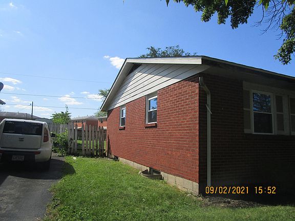 4th image of 3369 Reaver Ave