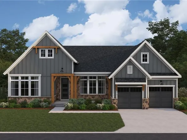 305 Clear Lake Pkwy, Hoschton, GA 30548