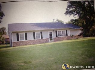 215 W 4th St, Helena, OK 73741