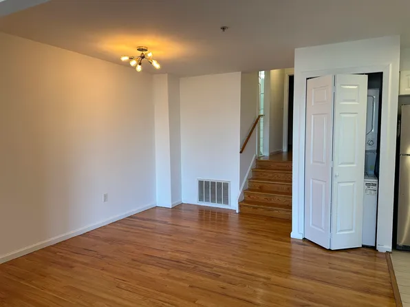 8911 Riverside Place image 9 of 18