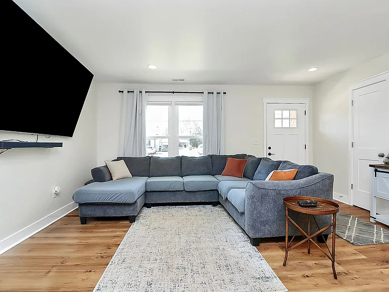 6439 Montpelier Rd — Photo 3