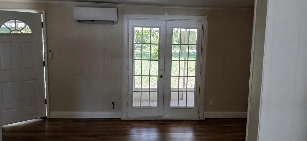 710 SE 170th Ave — Photo 4