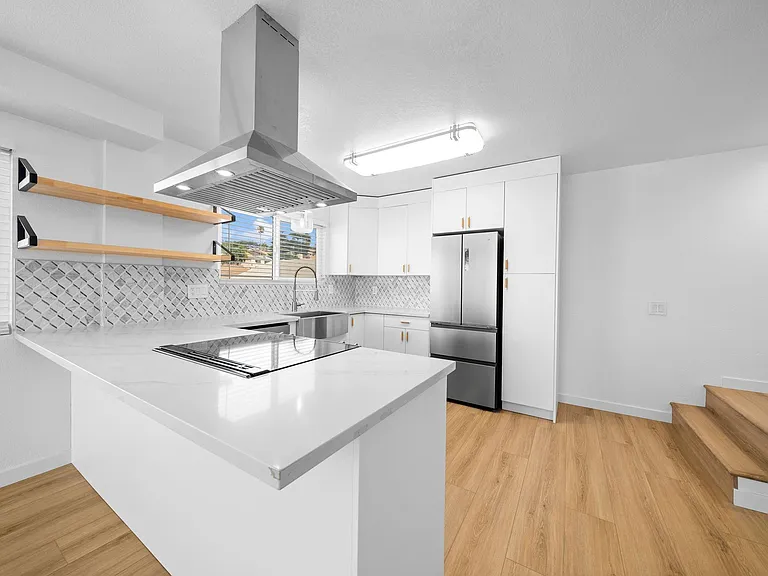 1101 Colusa St #1 — Photo 14
