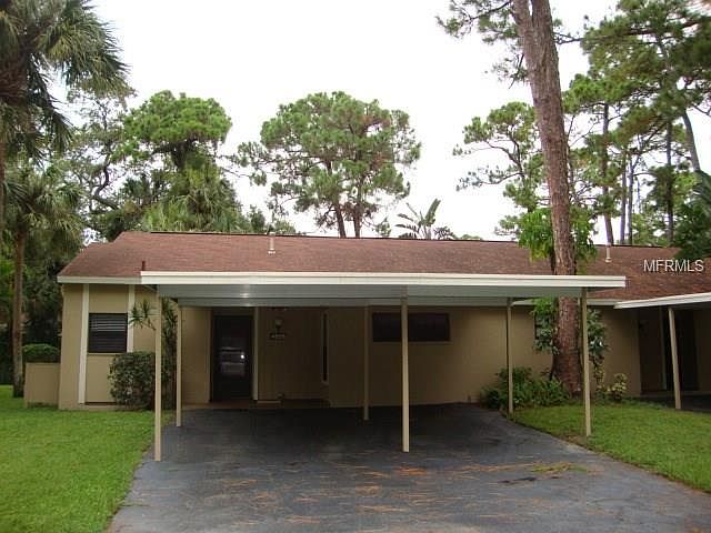 1st image of 4828 Village Gardens Dr