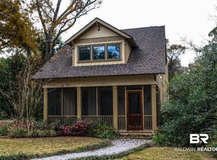 124 Pecan Ave, Fairhope, AL 36532