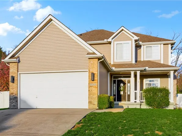 5049 NW Flintridge Rd, Riverside, MO 64150