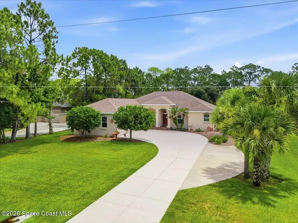 3095 Fawn Lake Blvd, Mims, FL 32754