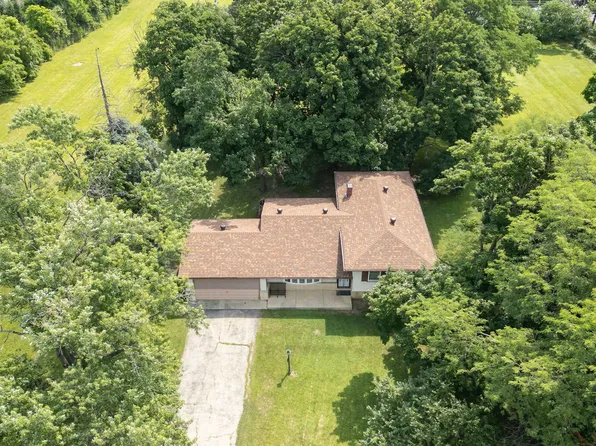 4415 Yender Ave, Lisle, IL 60532