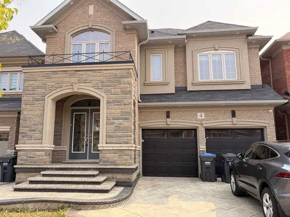 4 Action Dr, Brampton, ON L7A 4X8