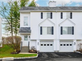 10 South St Unit 71, Danbury, CT 06810