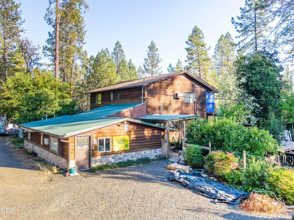 29387 Redwood Hwy, Cave Junction, OR 97523