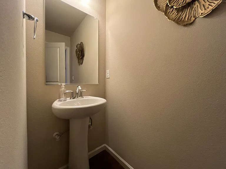 7114 NW 167th Ave — Photo 20