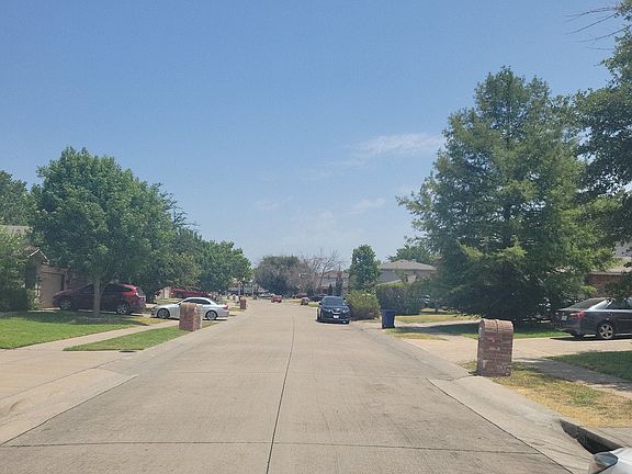 5th image of 4605 Bellcrest Dr