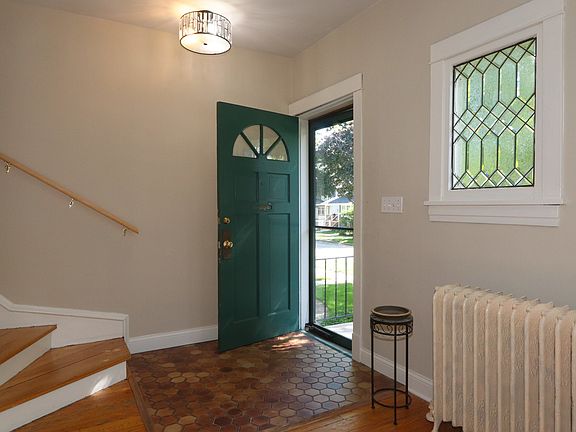 2nd image of 745 S Taylor Ave