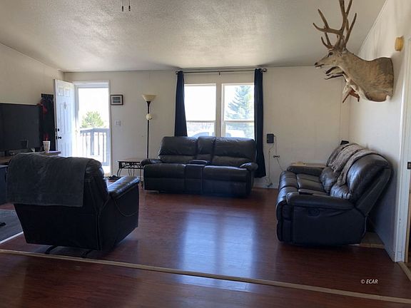 3rd image of 561 Brent Dr