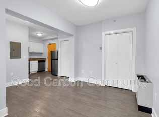 2136 Main St APT 202, Buffalo, NY 14214