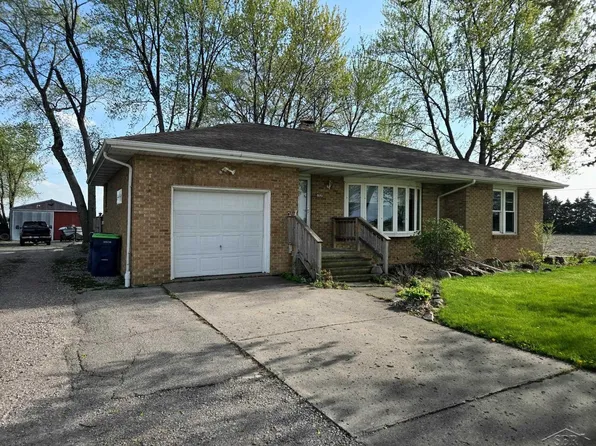 4860 E Washington Rd, Saginaw, MI 48601