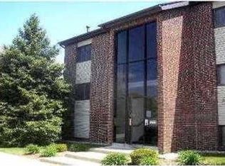 3330 Devonwood Hls NE APT E, Grand Rapids, MI 49525