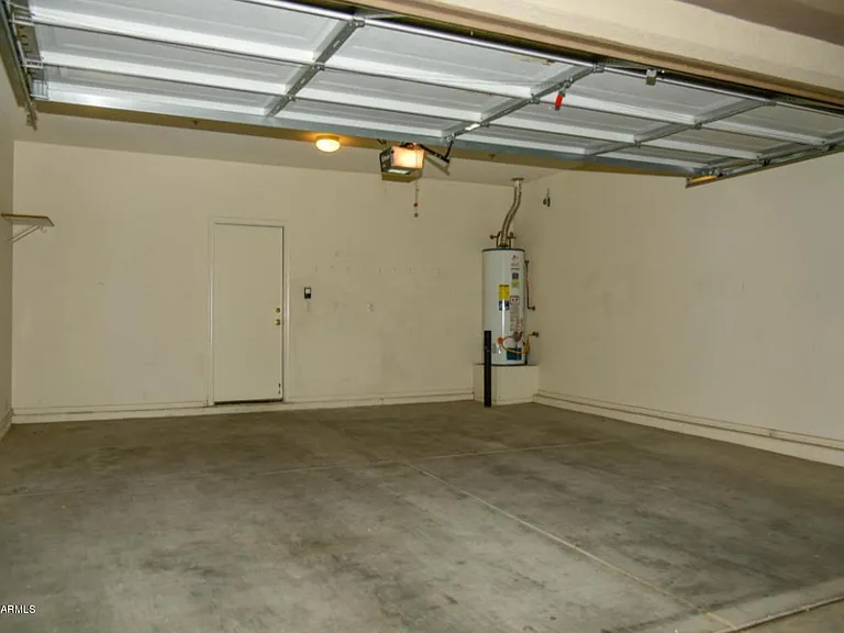 1428 E Hopkins Rd — Photo 28