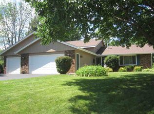 1211 Sheppard Rd, Rockton, IL 61072
