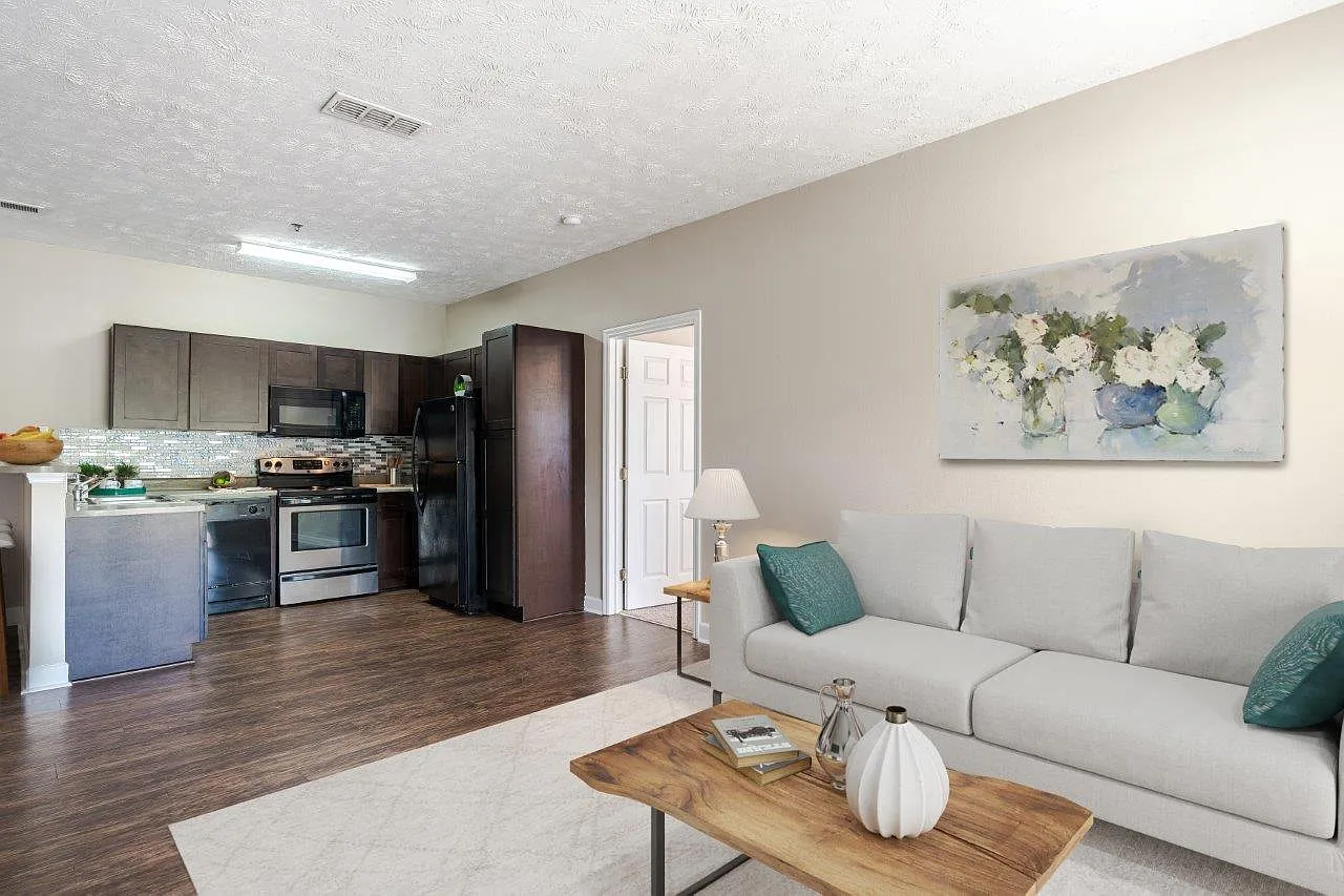 Main Street Apartments — Photo 4