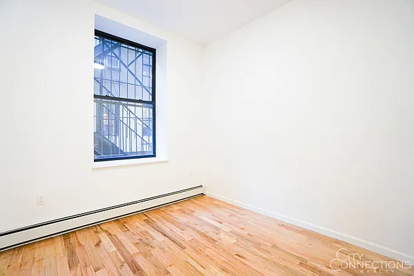 Rented by City Connections Realty | media 11