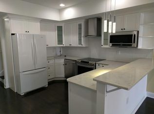 1213 Noble St APT 4, Philadelphia, PA 19123