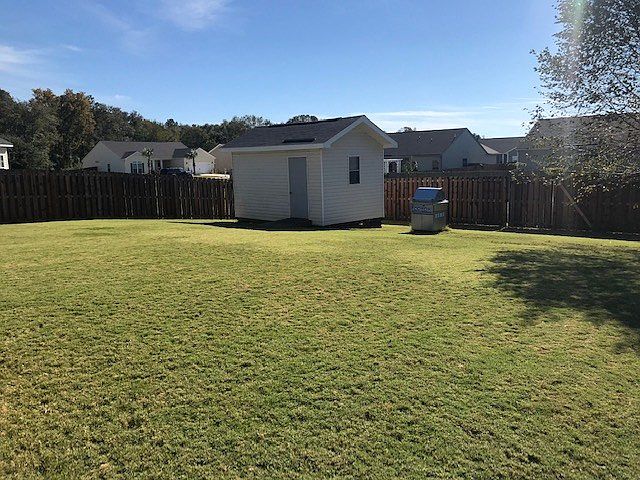 2nd image of 523 Fox Haven Dr