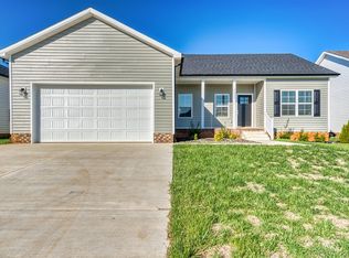 1317 Rhythm Ln, Bowling Green, KY 42101
