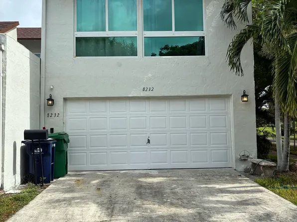 8232 SW 103rd Ave, Miami, FL 33173