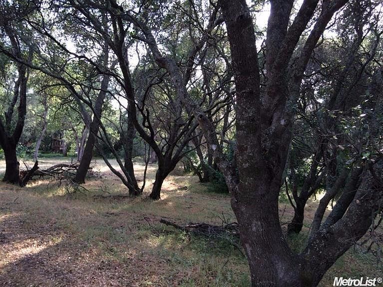 2nd image of 7420 Vogel Valley Rd