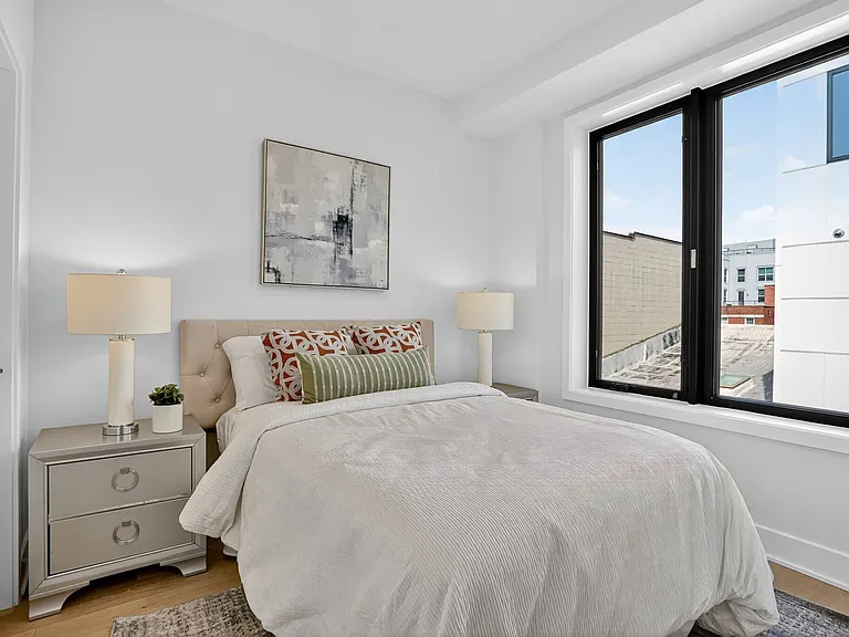 2440 Ontario Rd NW #9 — Photo 14