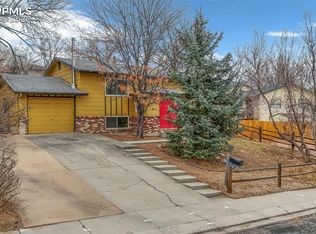 814 Paradise Ln, Colorado Springs, CO 80904
