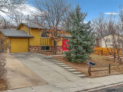 814 Paradise Ln, Colorado Springs, CO, 80904