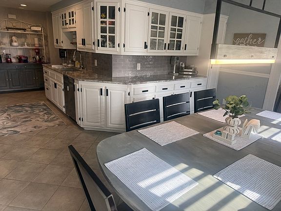 2nd image of 77 Beechwood Rd