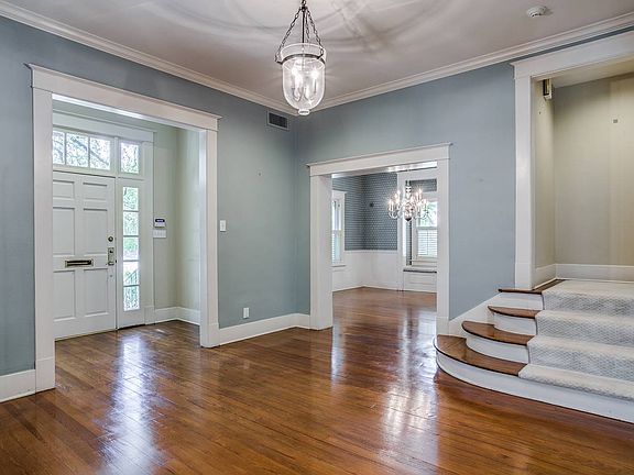 4th image of 608 Patterson Ave