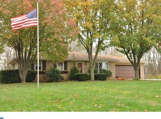 54 Clarence Ave, Shoemakersville, PA 19555