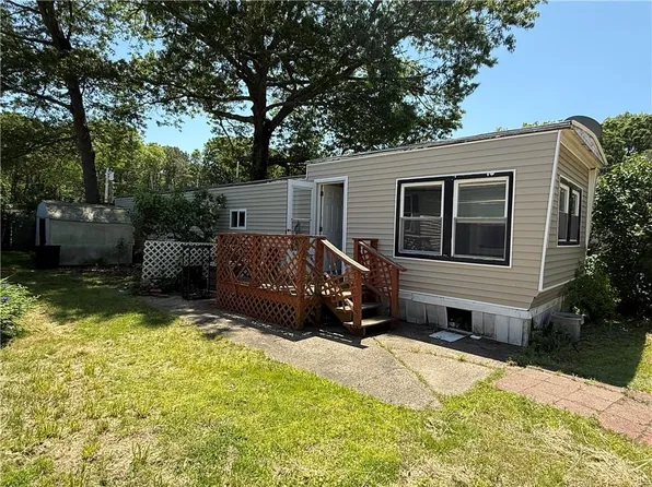 6101 Post Rd, North Kingstown, RI 02852